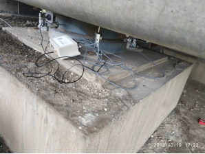 <b>米朗TR4系列自復位式位移傳感器應用舉例之在橋梁下的使用</b>